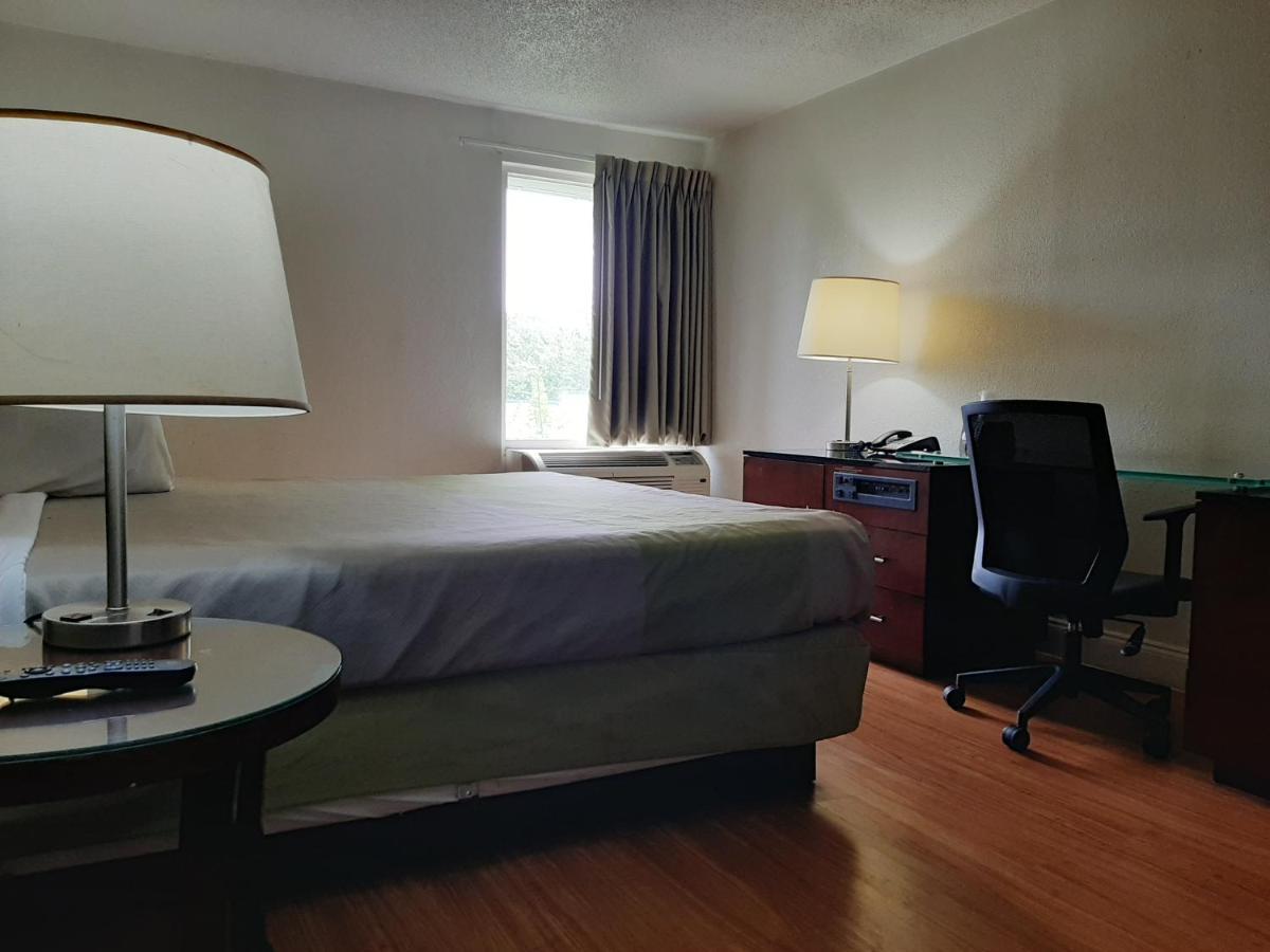 Econo Lodge Airport Near Billy Graham Parkway Charlotte Exteriör bild