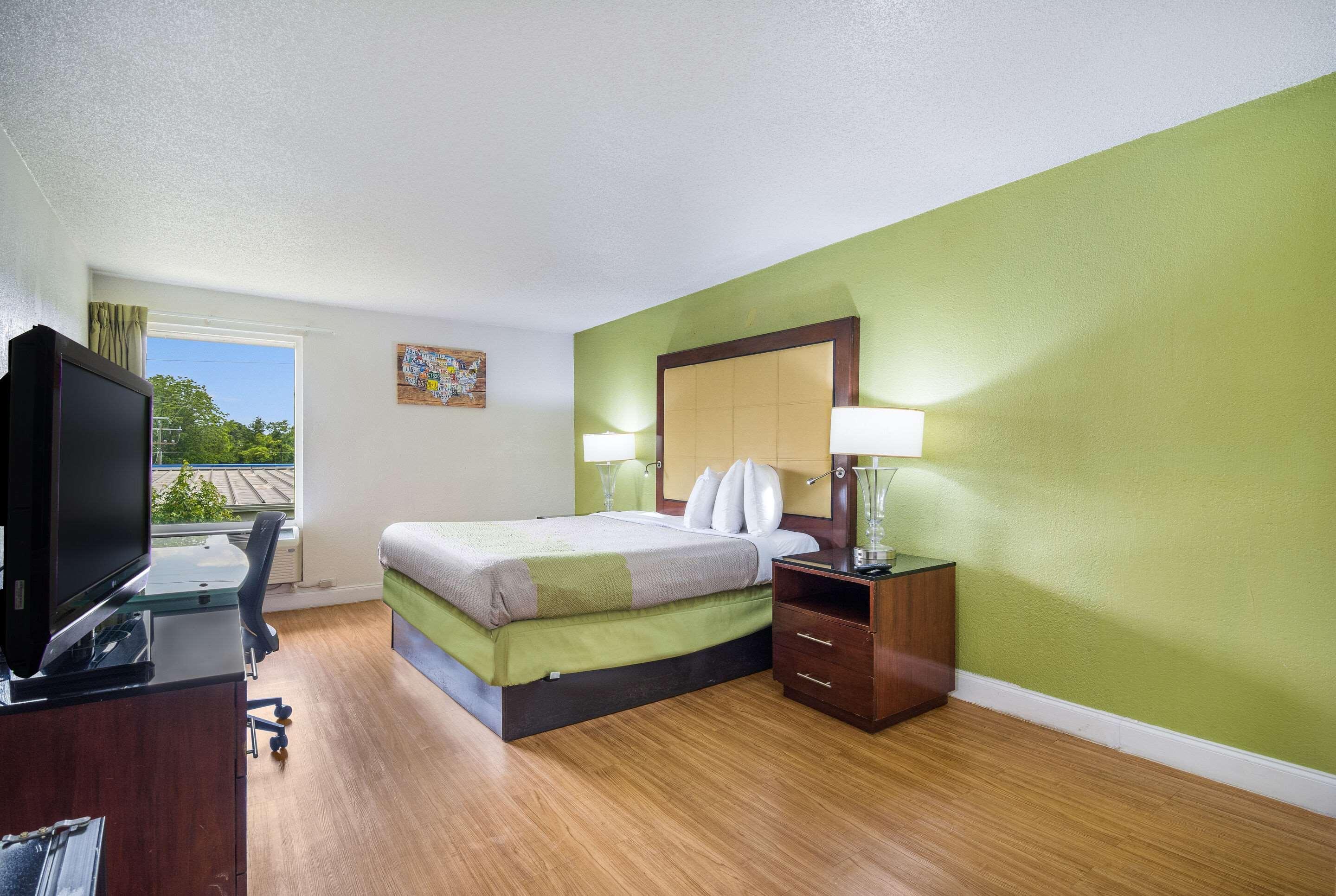Econo Lodge Airport Near Billy Graham Parkway Charlotte Exteriör bild