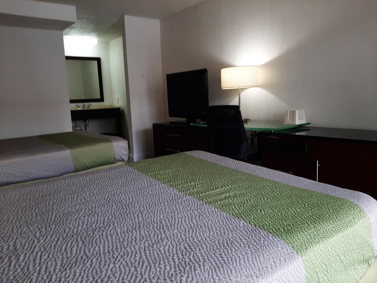 Econo Lodge Airport Near Billy Graham Parkway Charlotte Exteriör bild