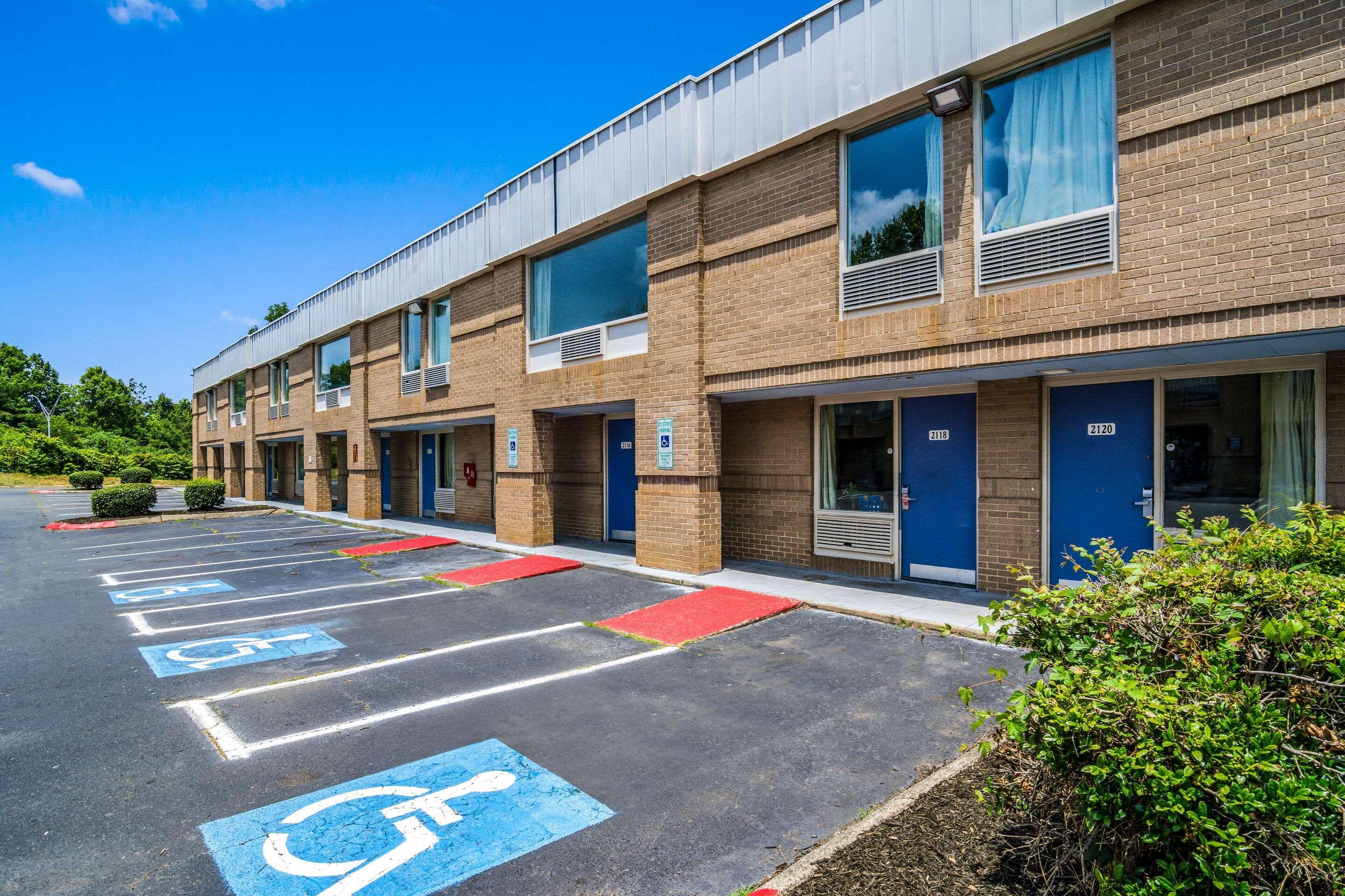 Econo Lodge Airport Near Billy Graham Parkway Charlotte Exteriör bild