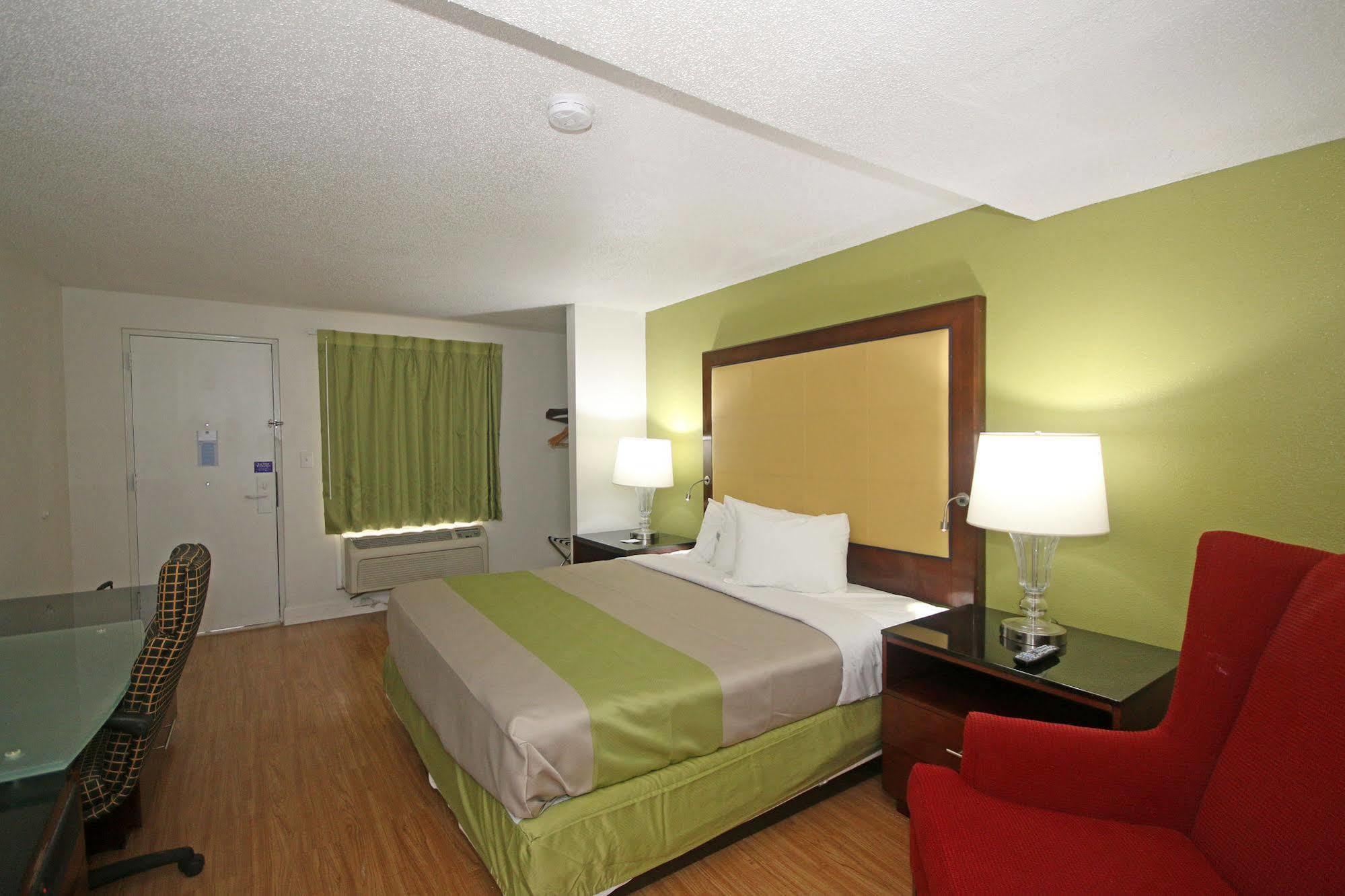 Econo Lodge Airport Near Billy Graham Parkway Charlotte Exteriör bild