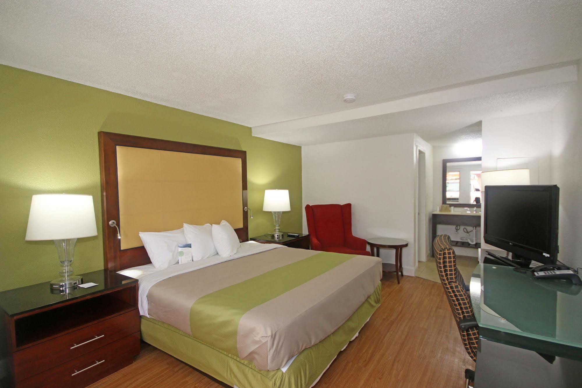 Econo Lodge Airport Near Billy Graham Parkway Charlotte Exteriör bild